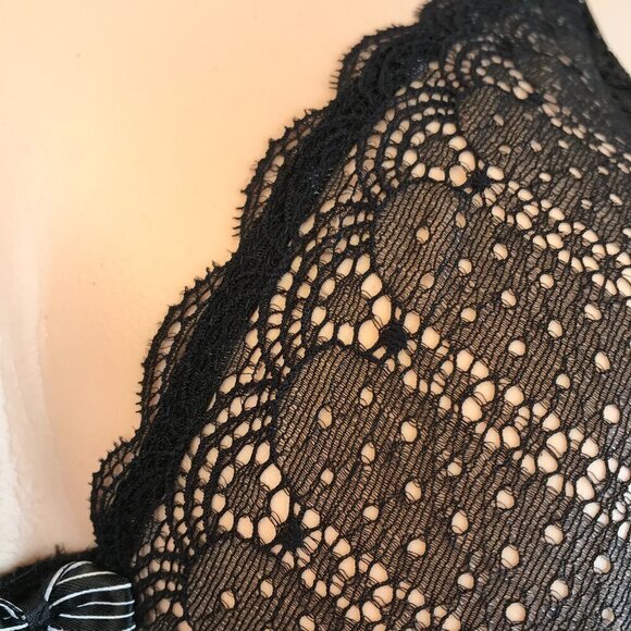 Freya Faye Plunge Underwire Black Bra 30DD - Picture 6 of 15